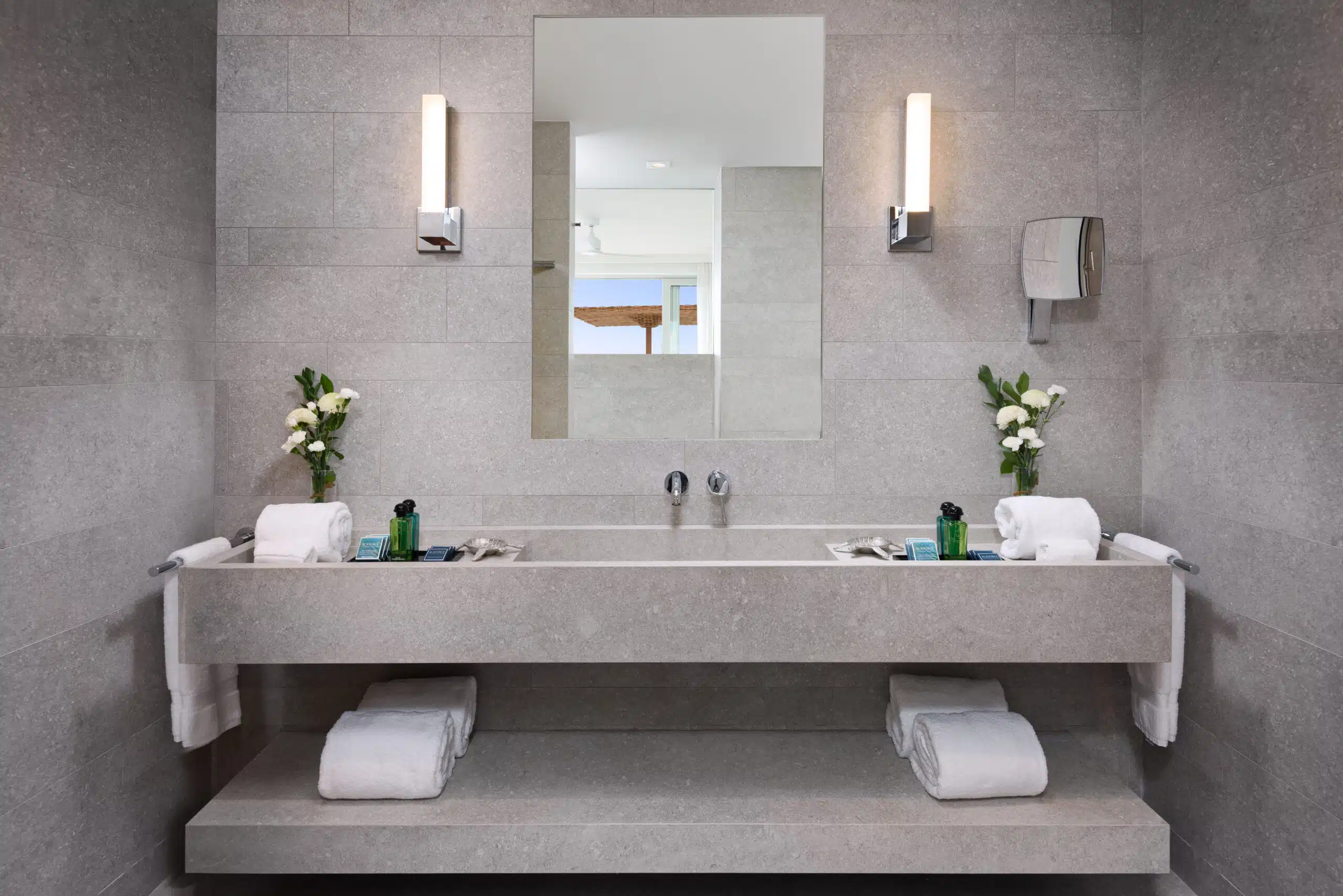 La Mer Villa Photo Gallery