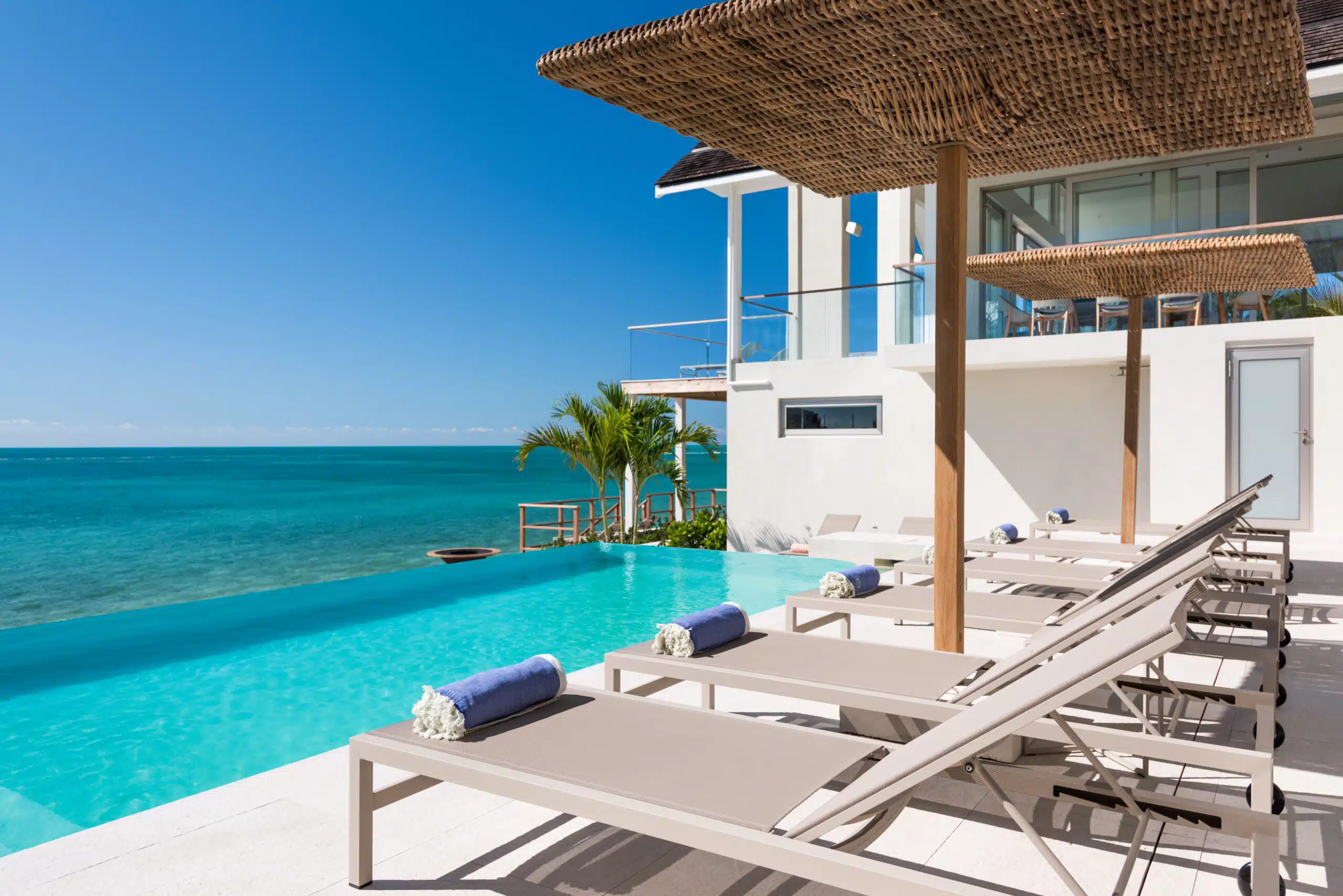 5 raisons de réserver votre villa Turques-et-Caïques à l’avance