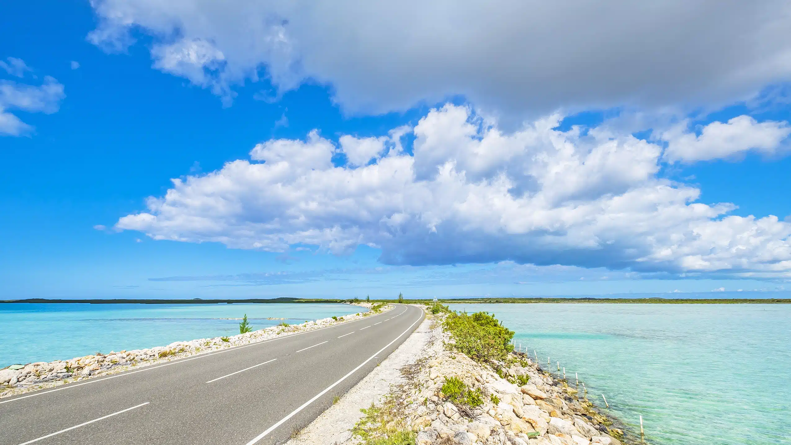 Middle Caicos Causeway, Turks and Caicos